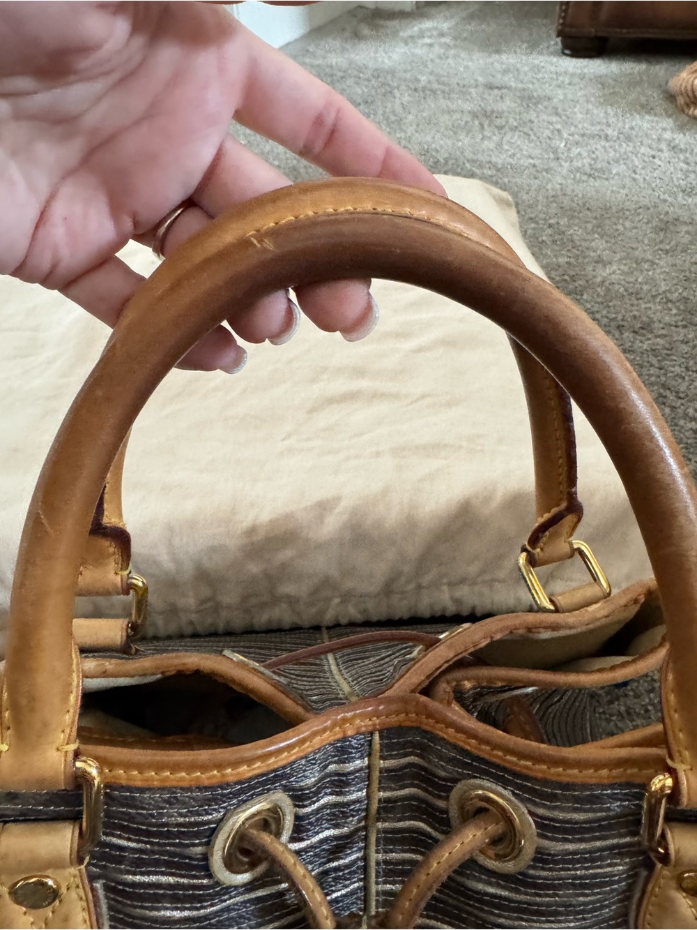 Louis Vuitton Eden Neo bag limited edition 2010 - Picture 4 of 15